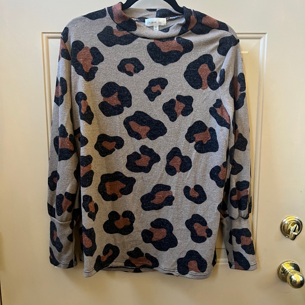 Perfect Peach Leopard Print Women's Sweater